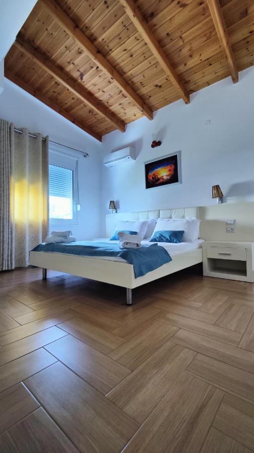 B&G Holiday Sarandë Eksteriør bilde