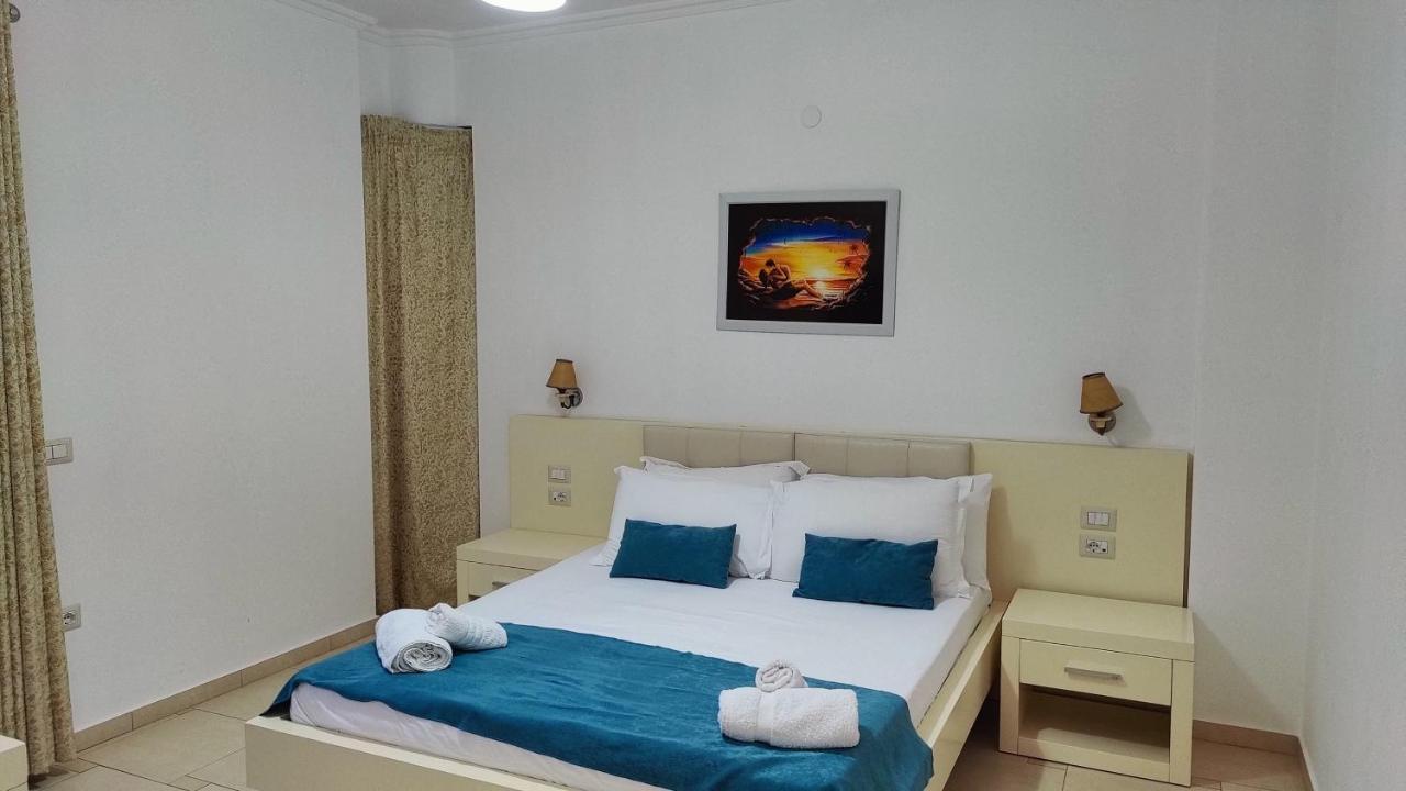 B&G Holiday Sarandë Eksteriør bilde