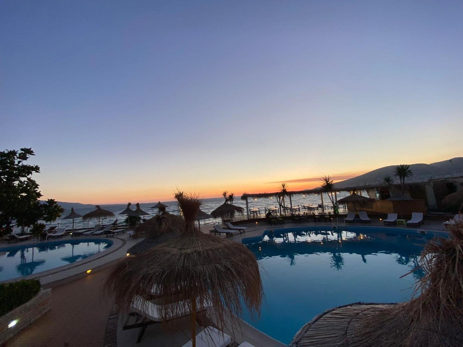 B&G Holiday Sarandë Eksteriør bilde