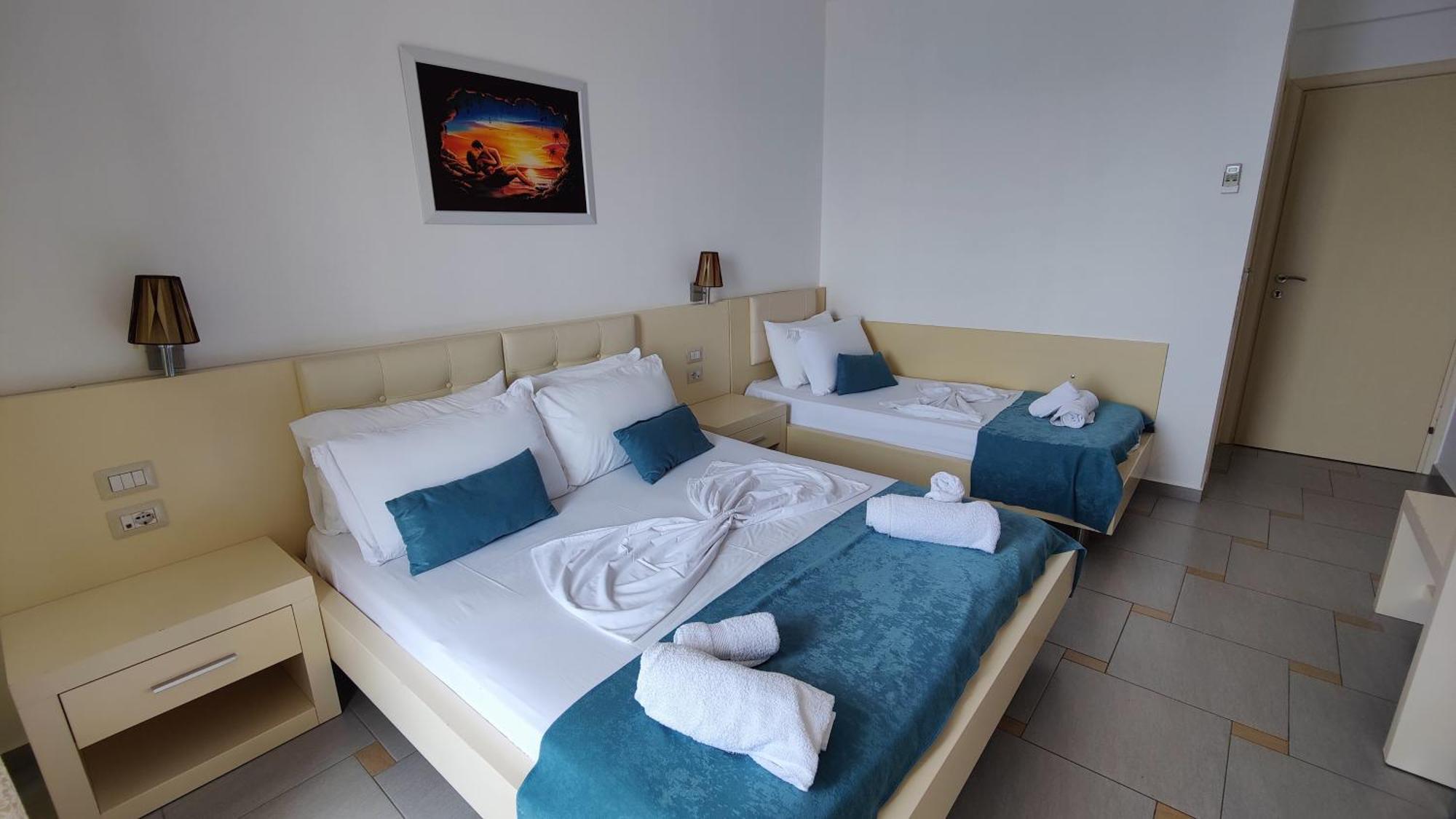 B&G Holiday Sarandë Eksteriør bilde